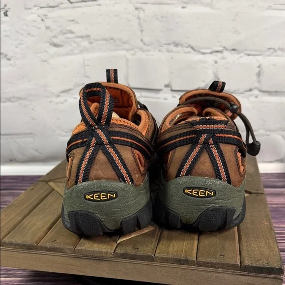 Keen Men's Arroyo II Waterproof Trekking Brown and Orange Shoes - Picture 2 of 13